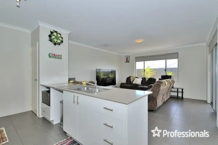 Fourth view of Homely house listing, 3 Ornate Glade, Aveley WA 6069