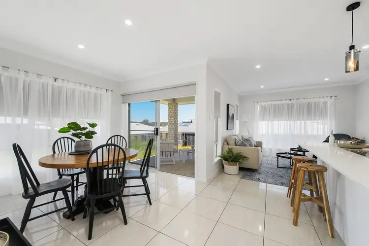 16 Scott Street, Thrumster NSW 2444
