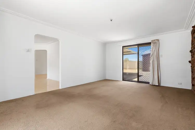 Fifth view of Homely house listing, 5 Roderick Close, Gosnells WA 6110