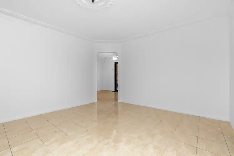 Sixth view of Homely house listing, 5 Roderick Close, Gosnells WA 6110