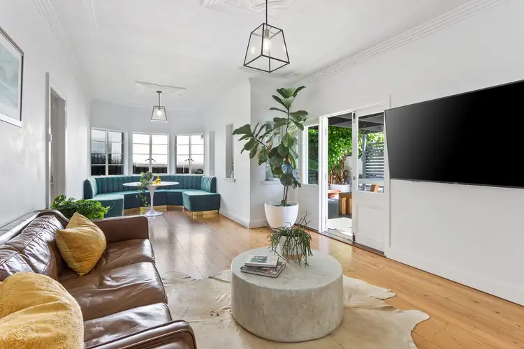 31 Meron Street, Southport QLD 4215