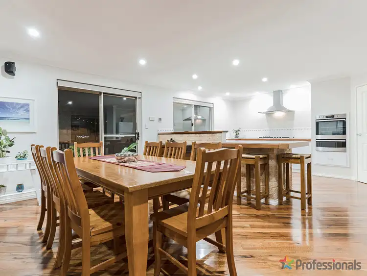 Seventh view of Homely house listing, 4 Farrier Court, Wellard WA 6170