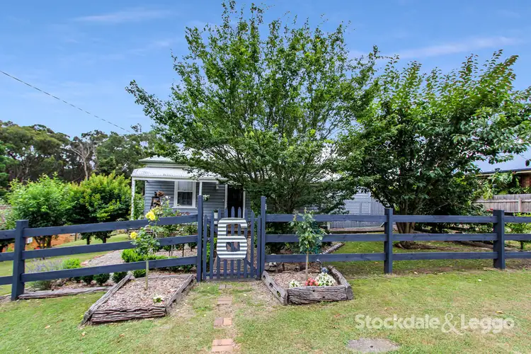 6 Pincini Street, Mirboo North VIC 3871