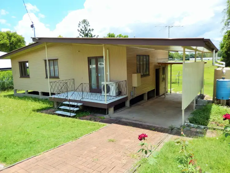 Second view of Homely house listing, 8 Pettigrew Street, Woodend QLD 4305