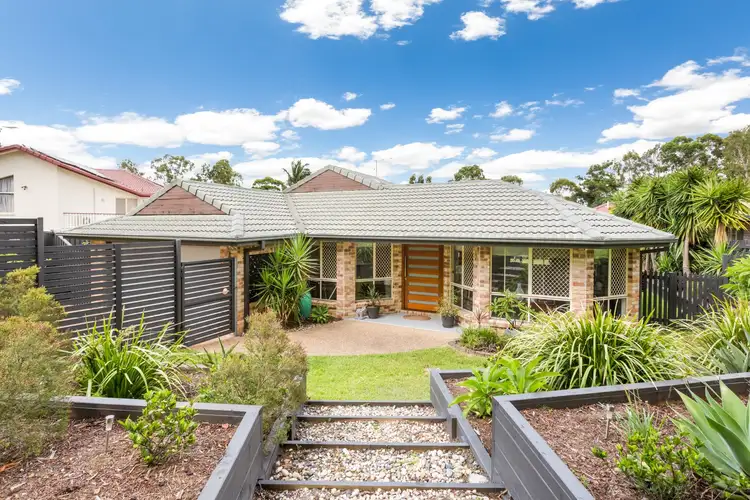 6 Paterson Place, Forest Lake QLD 4078