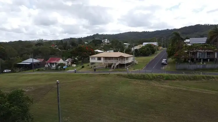 Second view of Homely house listing, 18 William Street, Mount Perry QLD 4671