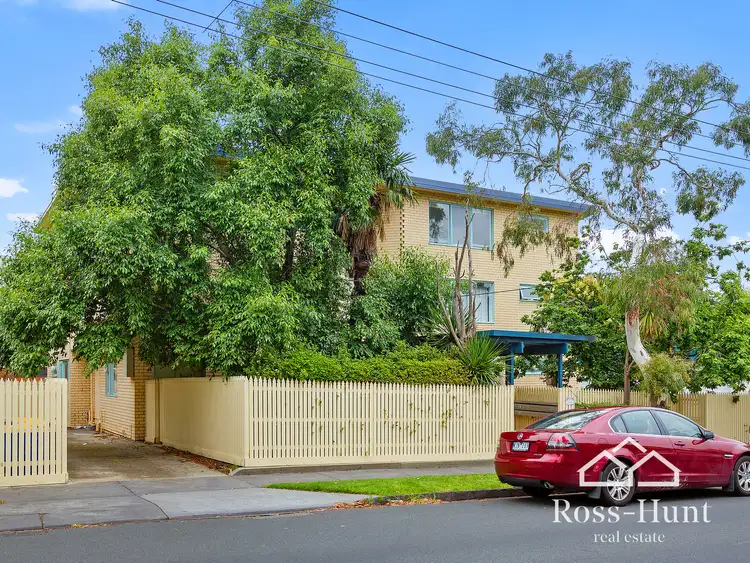 Third view of Homely apartment listing, 5/6 Mayston Street, Hawthorn East VIC 3123