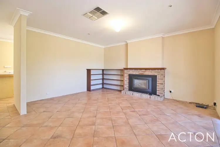 Fifth view of Homely house listing, 10 Holten Court, Cooloongup WA 6168