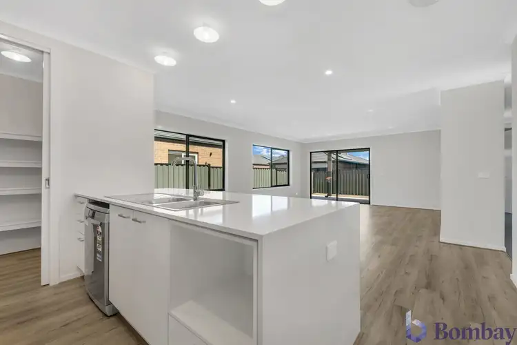 Sixth view of Homely house listing, 12 Nesting Vista, Craigieburn VIC 3064