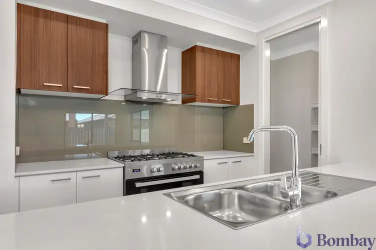 Seventh view of Homely house listing, 12 Nesting Vista, Craigieburn VIC 3064