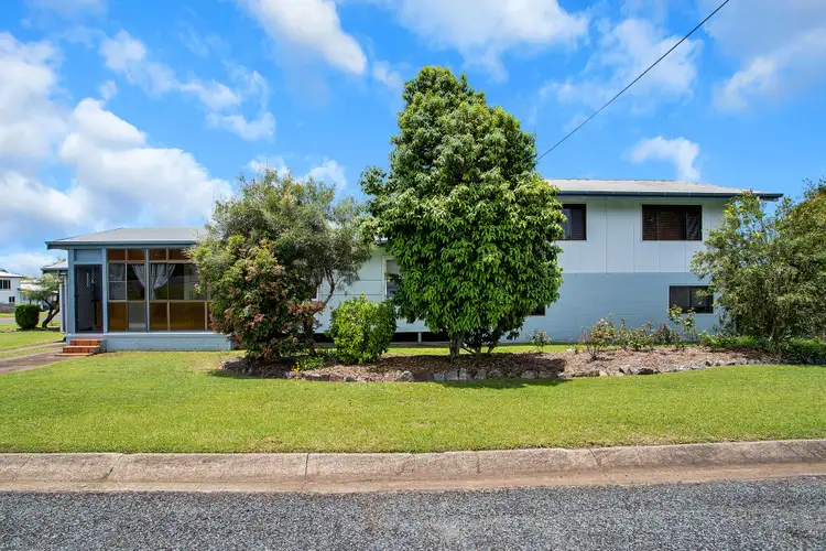 22 Place Avenue, Sarina QLD 4737