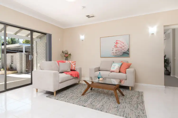 Fourth view of Homely house listing, 10 Piercy Way, Kardinya WA 6163