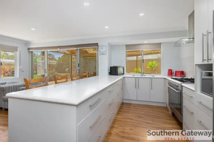 Sixth view of Homely house listing, 9 Barney Court, Parmelia WA 6167