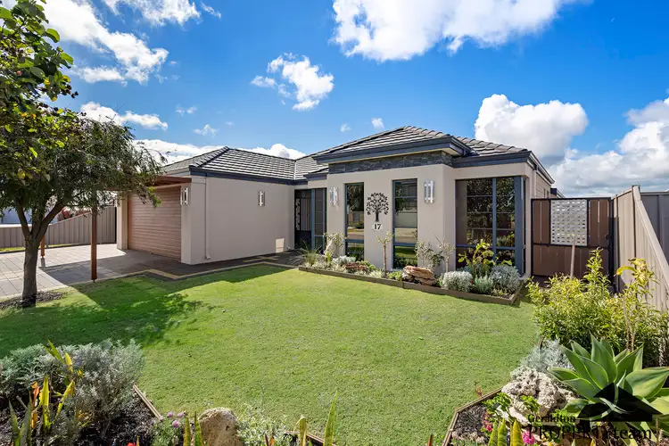 17 Silvery Wave Vista, Wandina WA 6530
