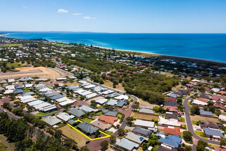 Second view of Homely house listing, 3 Maggie Way, Geographe WA 6280