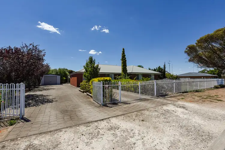 Third view of Homely house listing, 51 Venn Avenue, Bordertown SA 5268