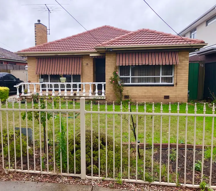 16 Ginifer Avenue, Altona North VIC 3025