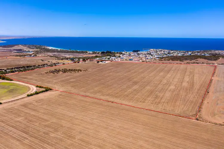 54 CHALMERS ROAD, Port Neill SA 5604