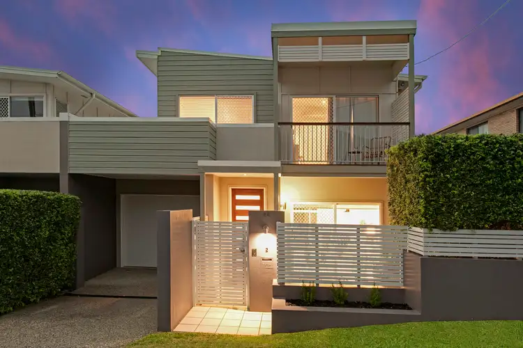 2/24 Hutton Street, Clayfield QLD 4011