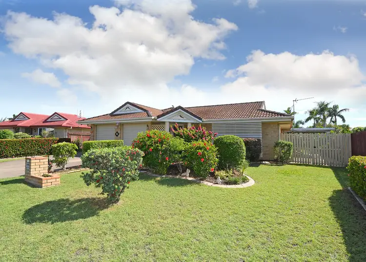 53 Bowerbird Av, Eli Waters QLD 4655