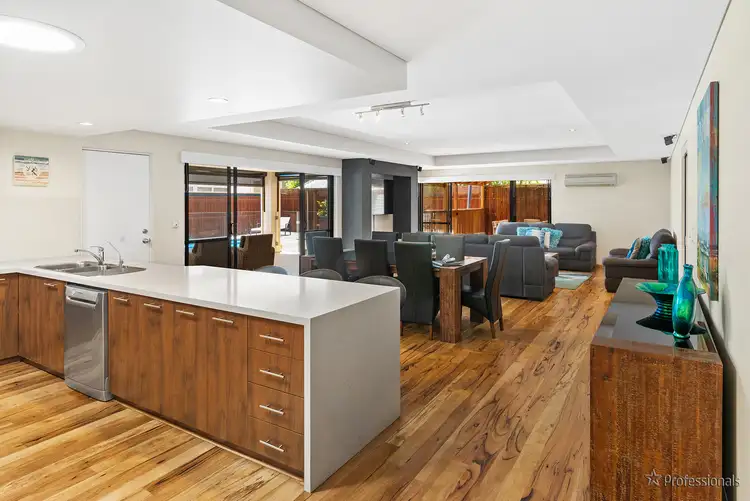 Fifth view of Homely house listing, 5 Toby Court, Quindalup WA 6281