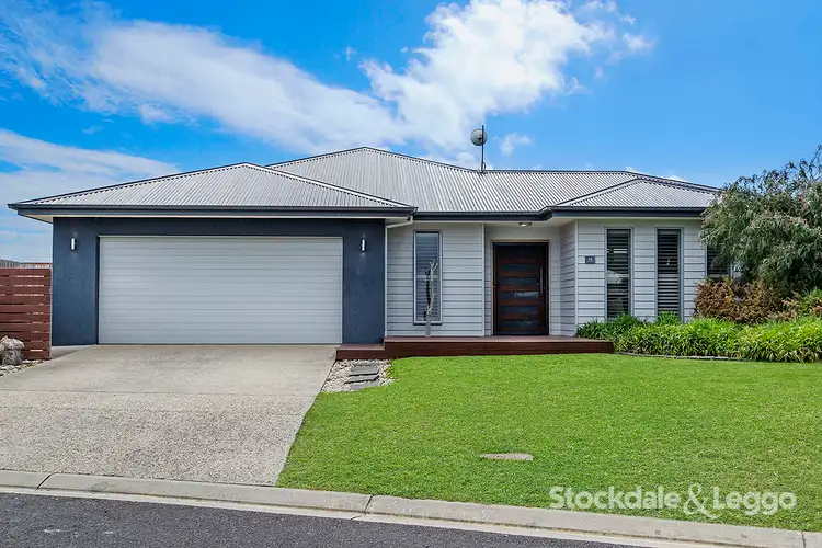 15 Gratton Street, Port Fairy VIC 3284
