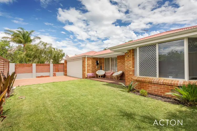 71 Jupiter Street, Carlisle WA 6101
