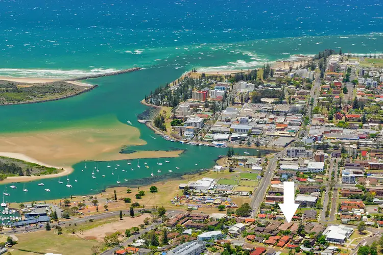 Main view of Homely villa listing, 1/7 Park Street, Port Macquarie NSW 2444