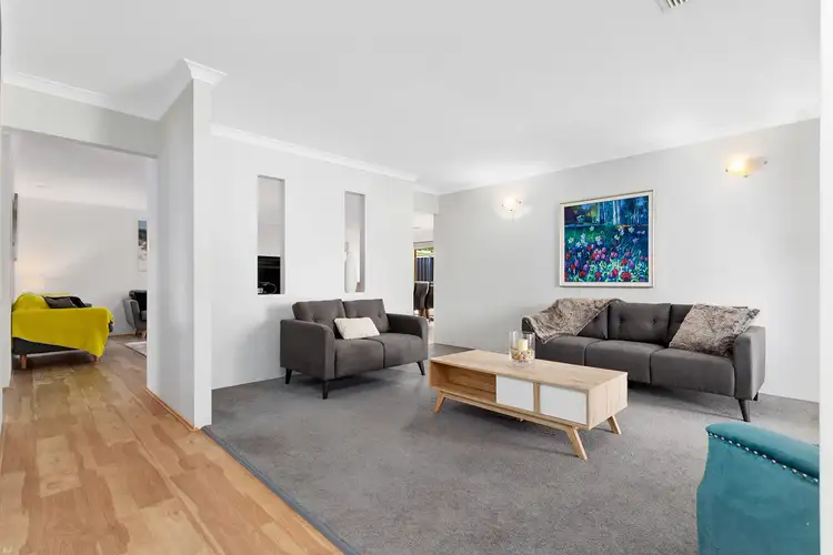 Seventh view of Homely house listing, 2 Barcoo Close, Sinagra WA 6065