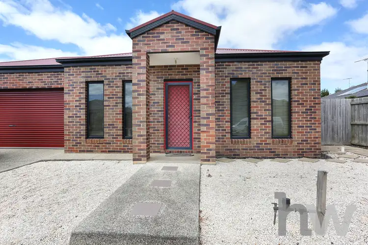 33 Pollard Drive, Leopold VIC 3224