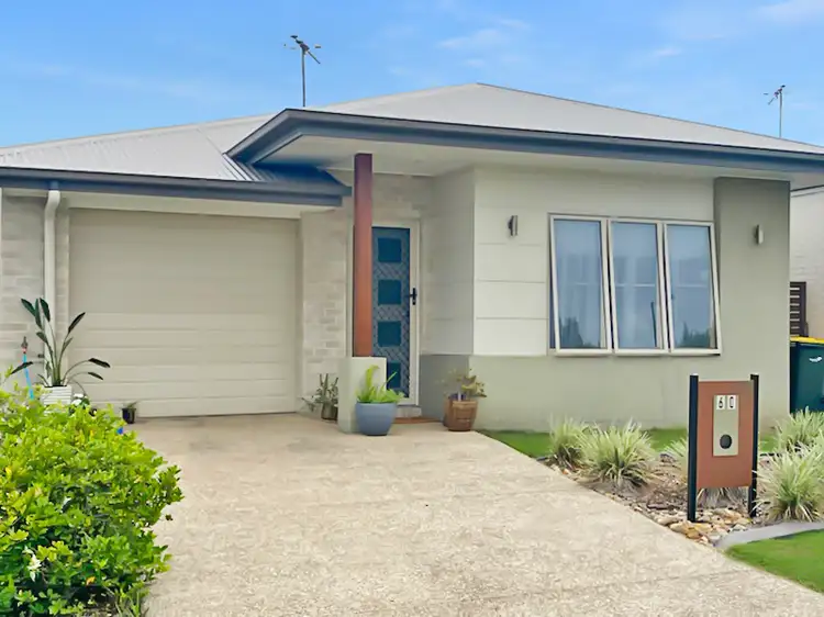60 Glengrove Circuit