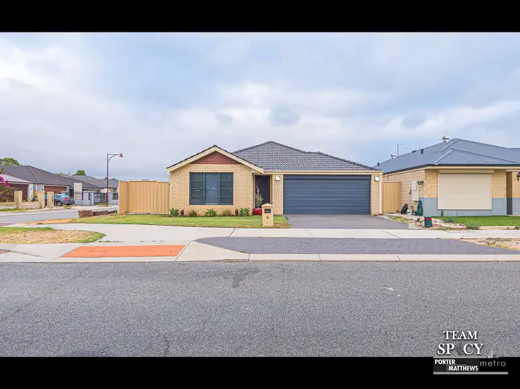 6 Bantry Drive, Maddington WA 6109