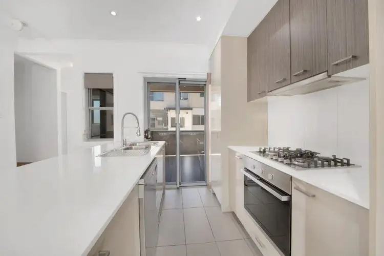 7/10-12 FLINDERS STREET, West Gladstone QLD 4680