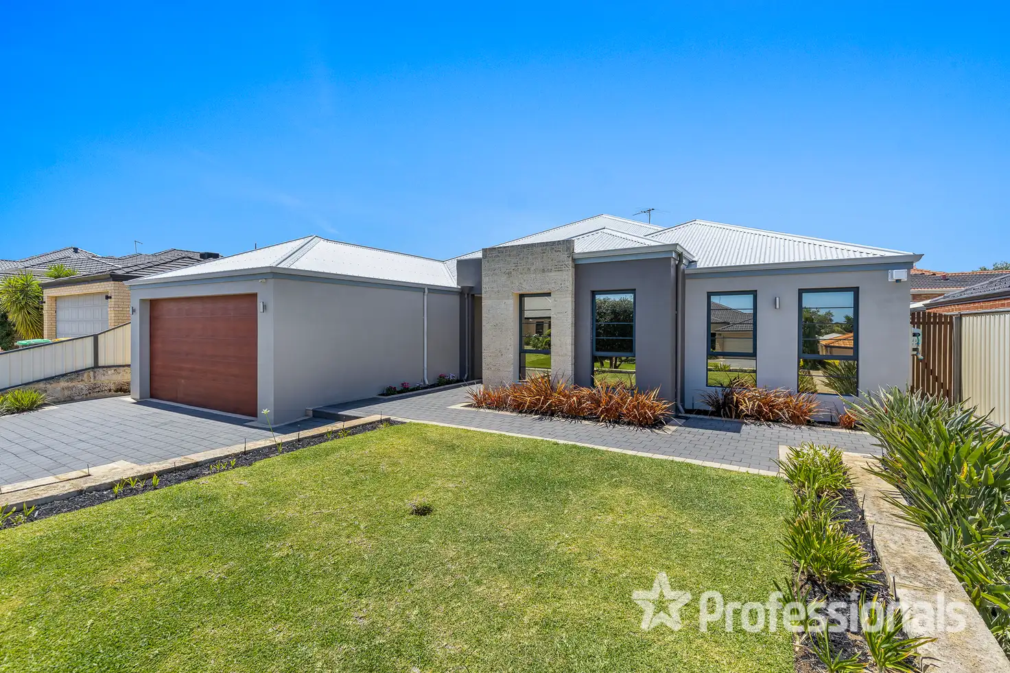 Main view of Homely house listing, 35 Sinagra Way, Yangebup WA 6164