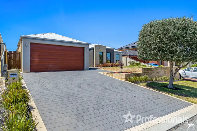 Second view of Homely house listing, 35 Sinagra Way, Yangebup WA 6164