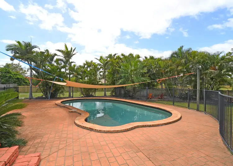 Second view of Homely house listing, 3 Champion Court (Off Burralong Drive), Wondunna QLD 4655