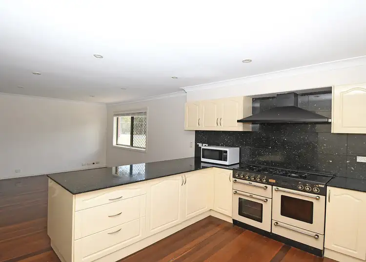 Fifth view of Homely house listing, 3 Champion Court (Off Burralong Drive), Wondunna QLD 4655