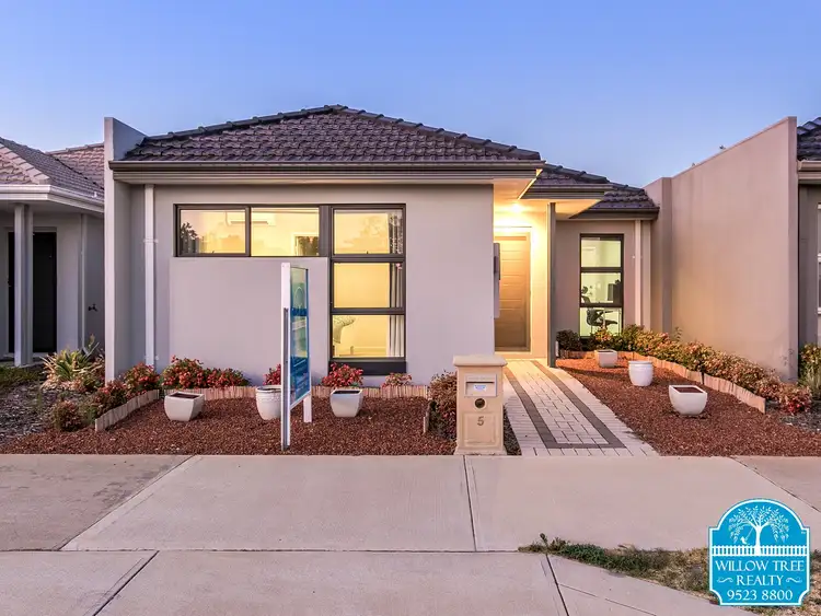 Second view of Homely house listing, 5 Furioso Green, Baldivis WA 6171