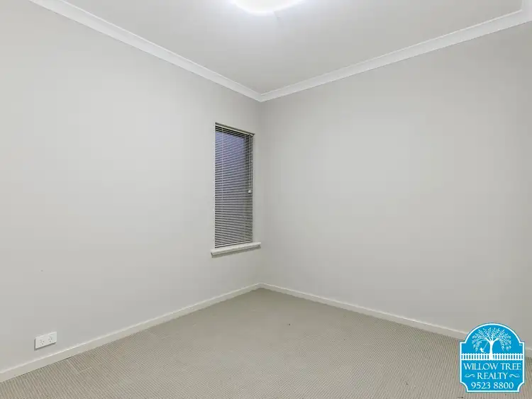 Sixth view of Homely house listing, 5 Furioso Green, Baldivis WA 6171