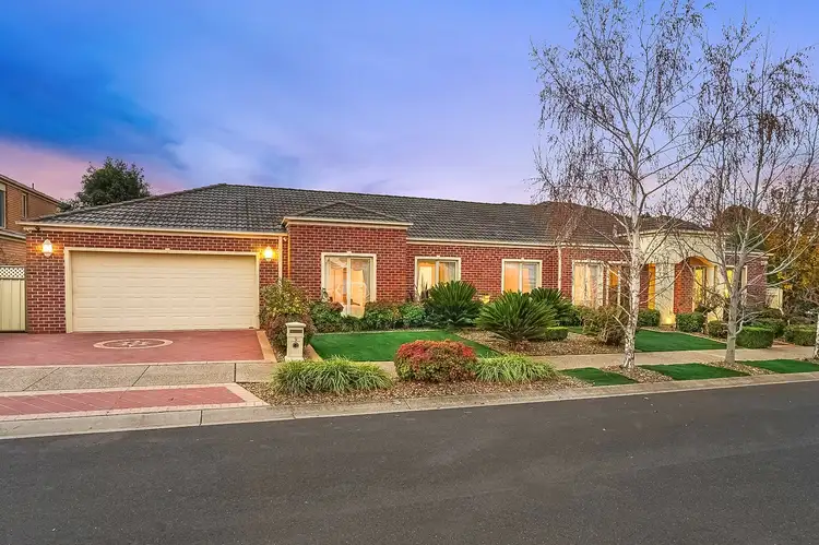 Second view of Homely house listing, 9 King Circuit, Caroline Springs VIC 3023