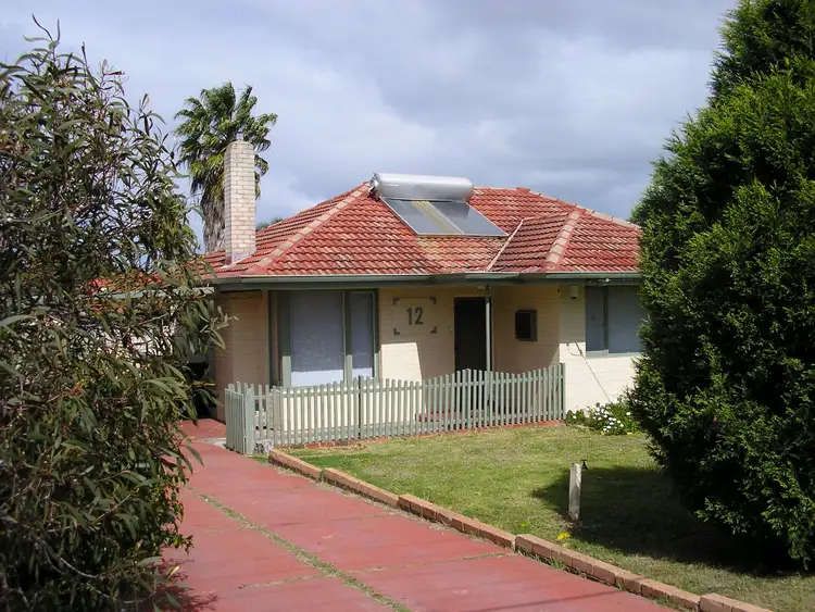 12 Steyning Way, Westminster WA 6061