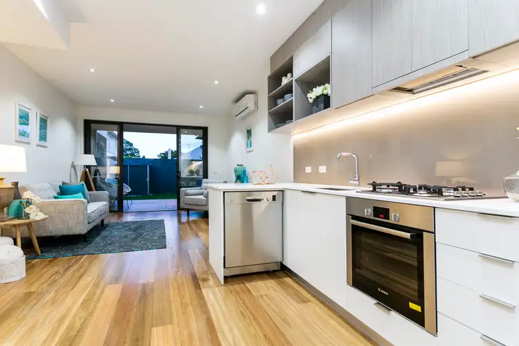 Sixth view of Homely unit listing, 4/2 Bayliss Street, Cheltenham VIC 3192