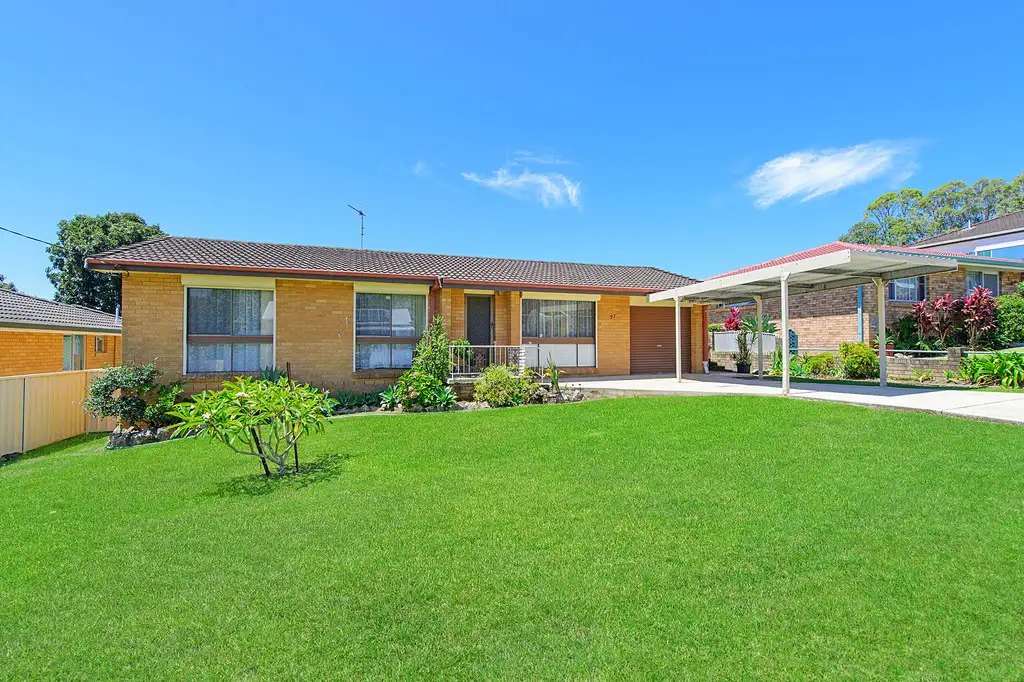 Main view of Homely house listing, 27 The Halyard, Port Macquarie NSW 2444