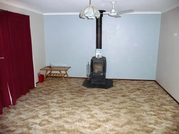 Fourth view of Homely house listing, 2 PLESTER PLACE, Quairading WA 6383