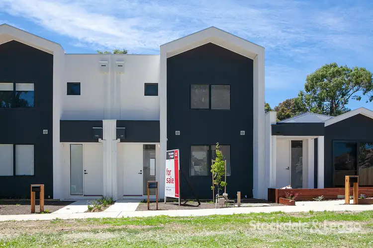 Main view of Homely townhouse listing, 4/37 Hatcher Place, Eumemmerring VIC 3177