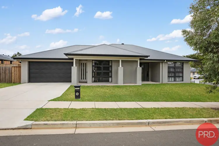 Main view of Homely house listing, 124 Talleyrand Circuit, Greta NSW 2334
