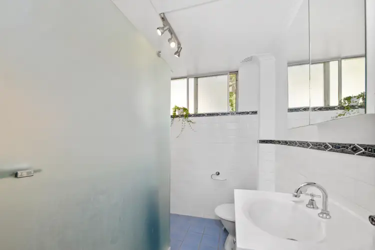 Sixth view of Homely unit listing, 2/43 Talara Road, Gymea NSW 2227