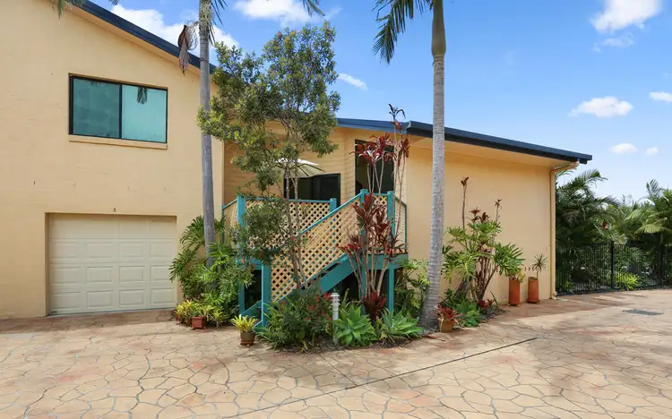 5 15 SHORES DRIVE, Yamba NSW 2464