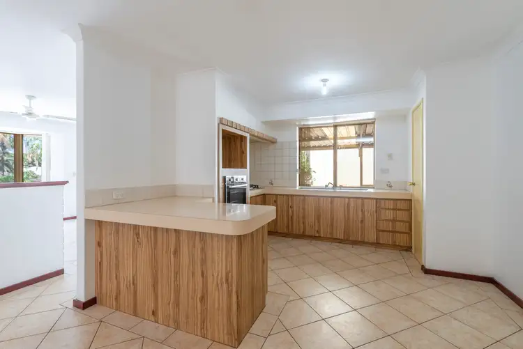 Second view of Homely house listing, 13 Montebello Rise, Yangebup WA 6164