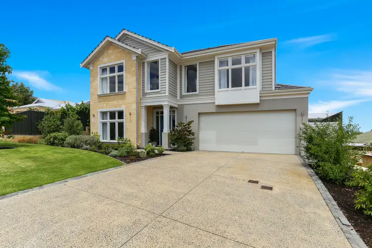 Second view of Homely house listing, 4 Maria Court, Australind WA 6233